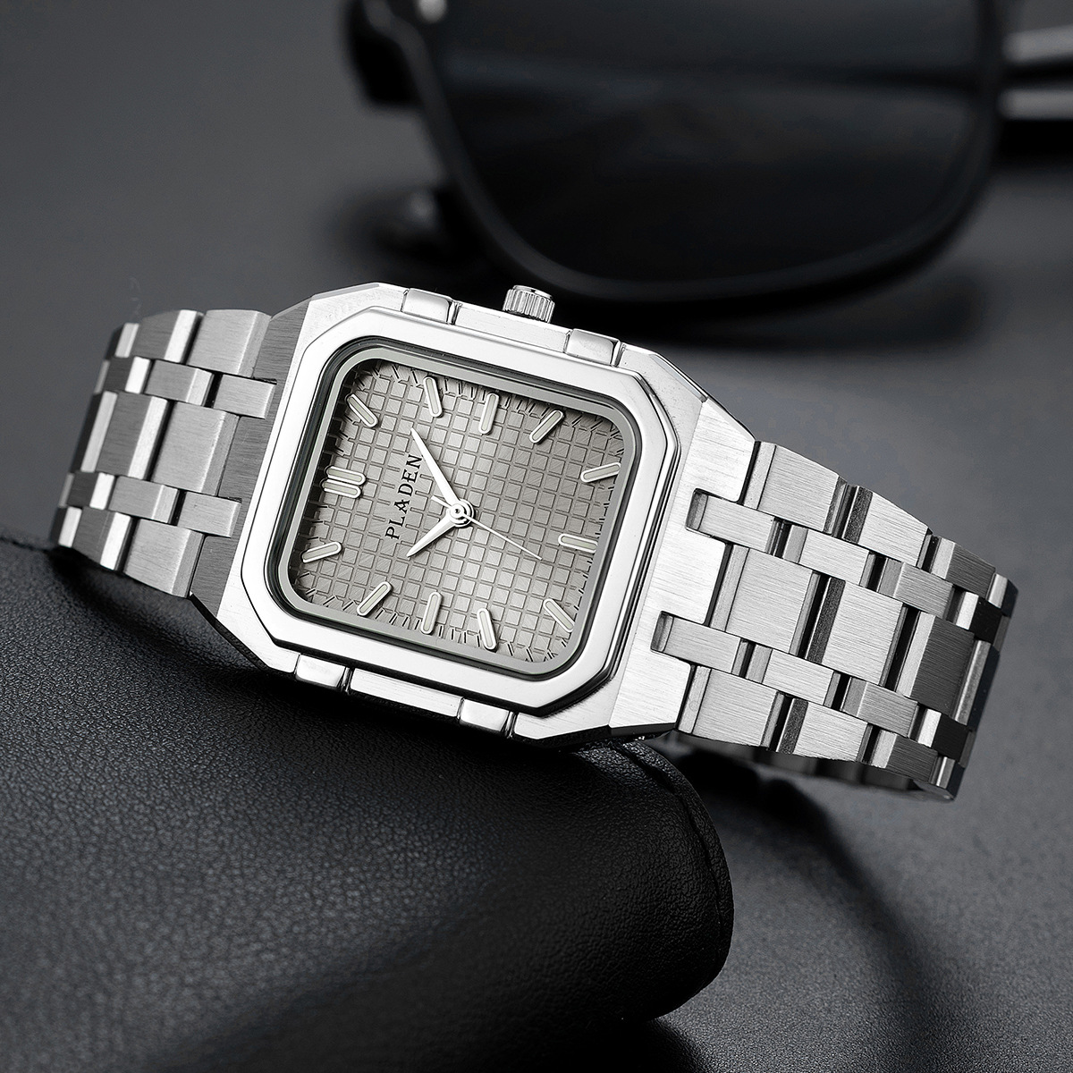 Роскошные брендовые мужские кв – обзор и цена Luxury Watch Magazine
